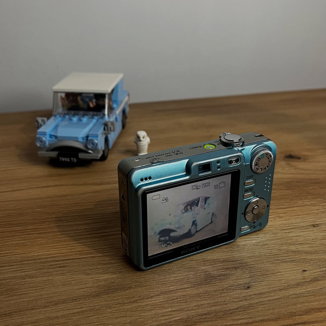 Cyber-shot DSC-W55