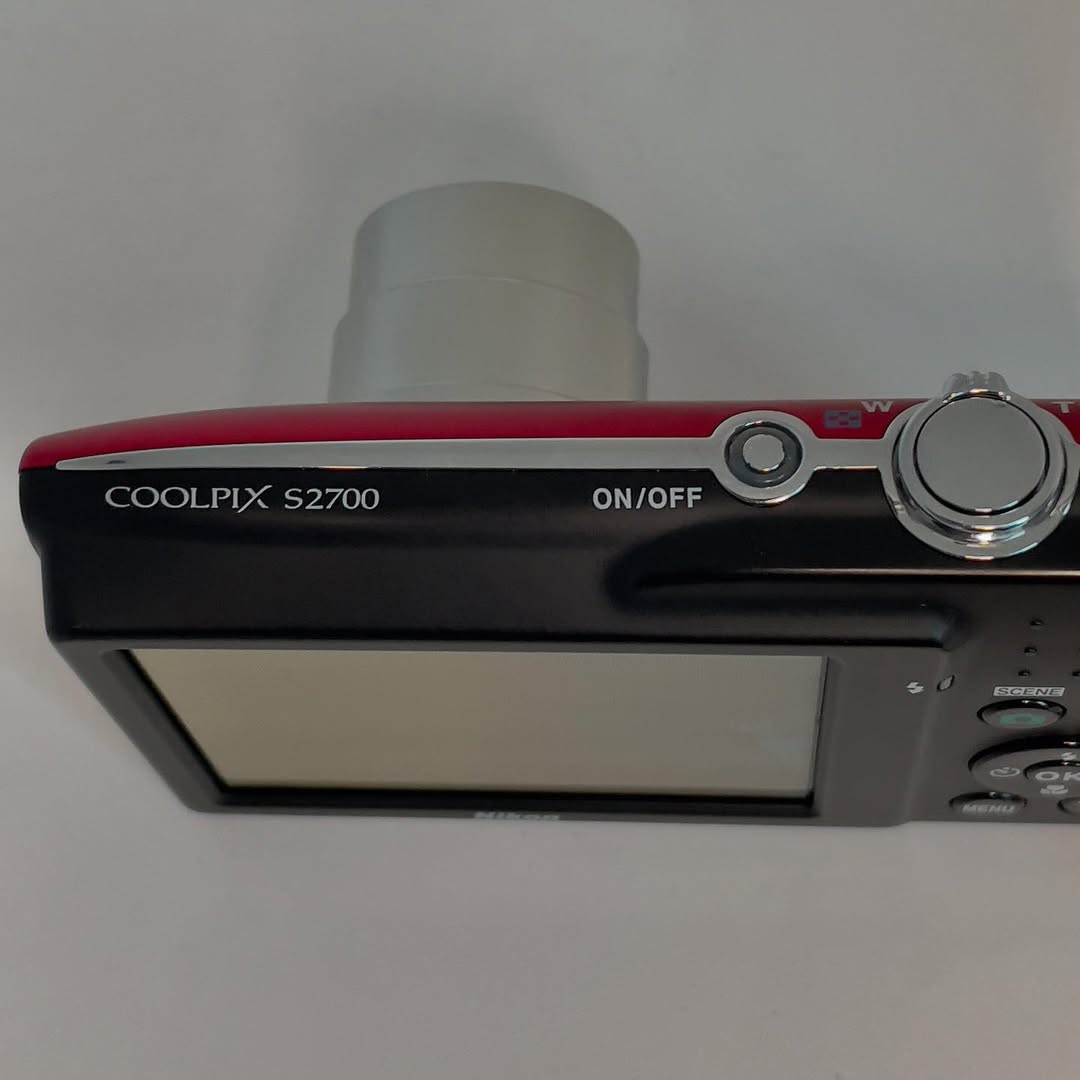 Coolpix S2700